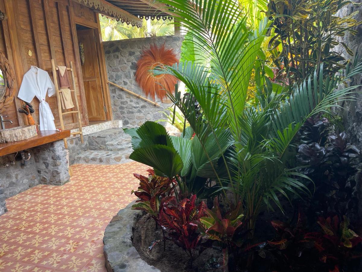 Louka Beach Bali Tianyar Ngoại thất bức ảnh
