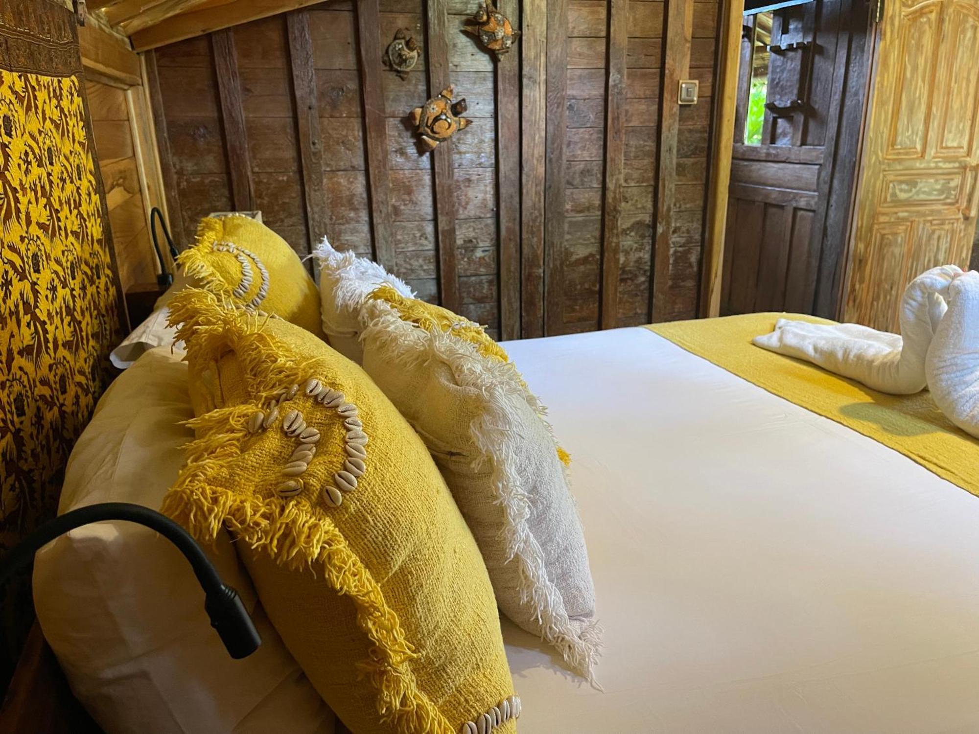 Louka Beach Bali Tianyar Ngoại thất bức ảnh