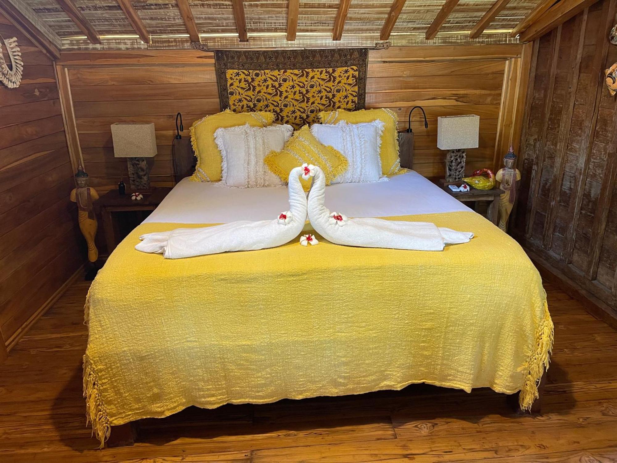 Louka Beach Bali Tianyar Ngoại thất bức ảnh