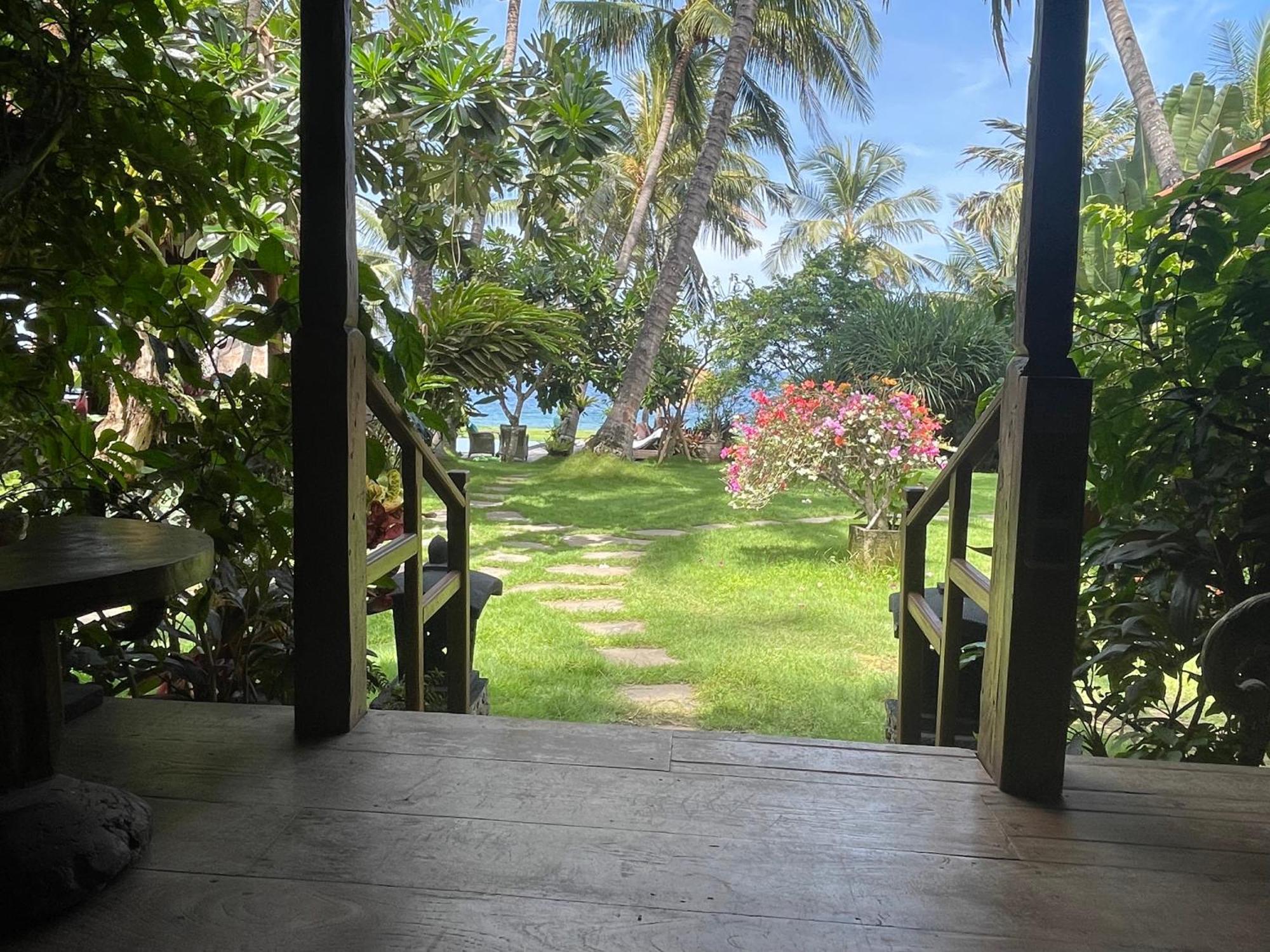 Louka Beach Bali Tianyar Ngoại thất bức ảnh